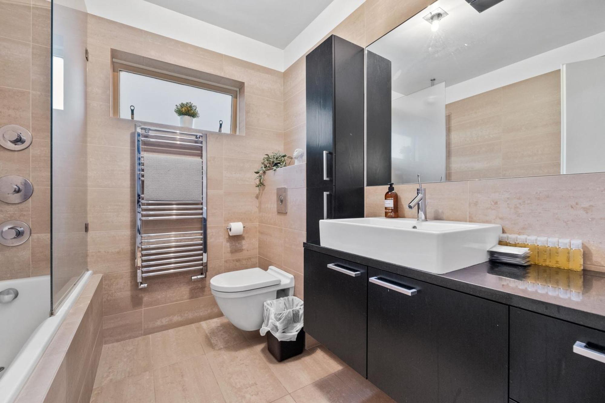 רייקיאוויק Penthouse Apt On The Shopping Street-Free Parking מראה חיצוני תמונה
