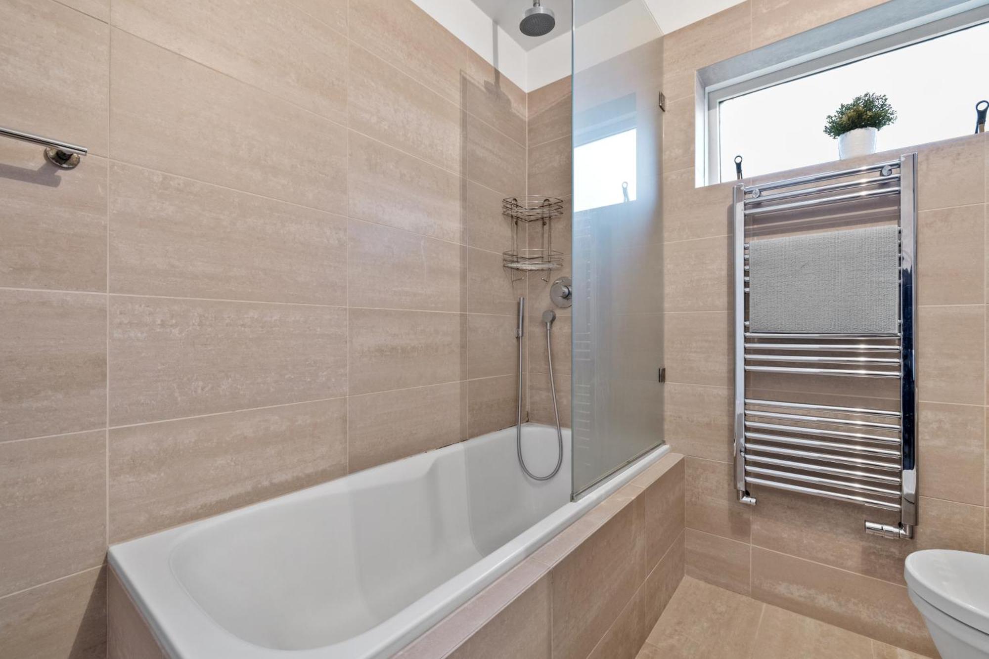 רייקיאוויק Penthouse Apt On The Shopping Street-Free Parking מראה חיצוני תמונה